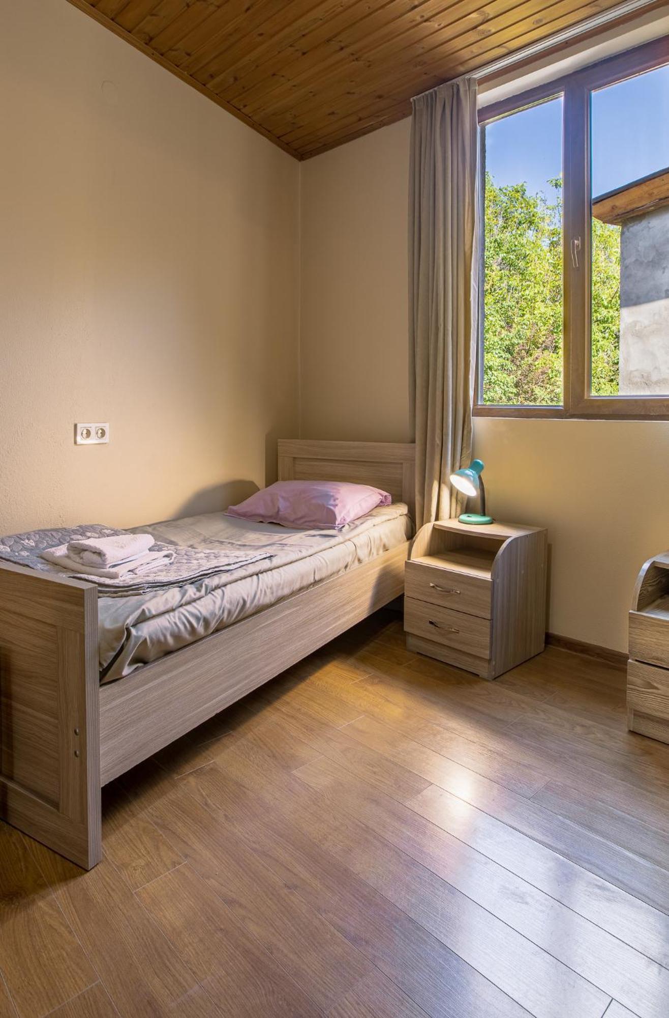 Guest House Nikala Mestia Ngoại thất bức ảnh