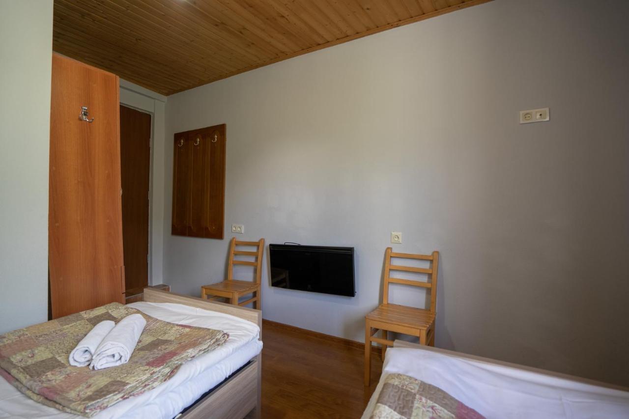 Guest House Nikala Mestia Ngoại thất bức ảnh