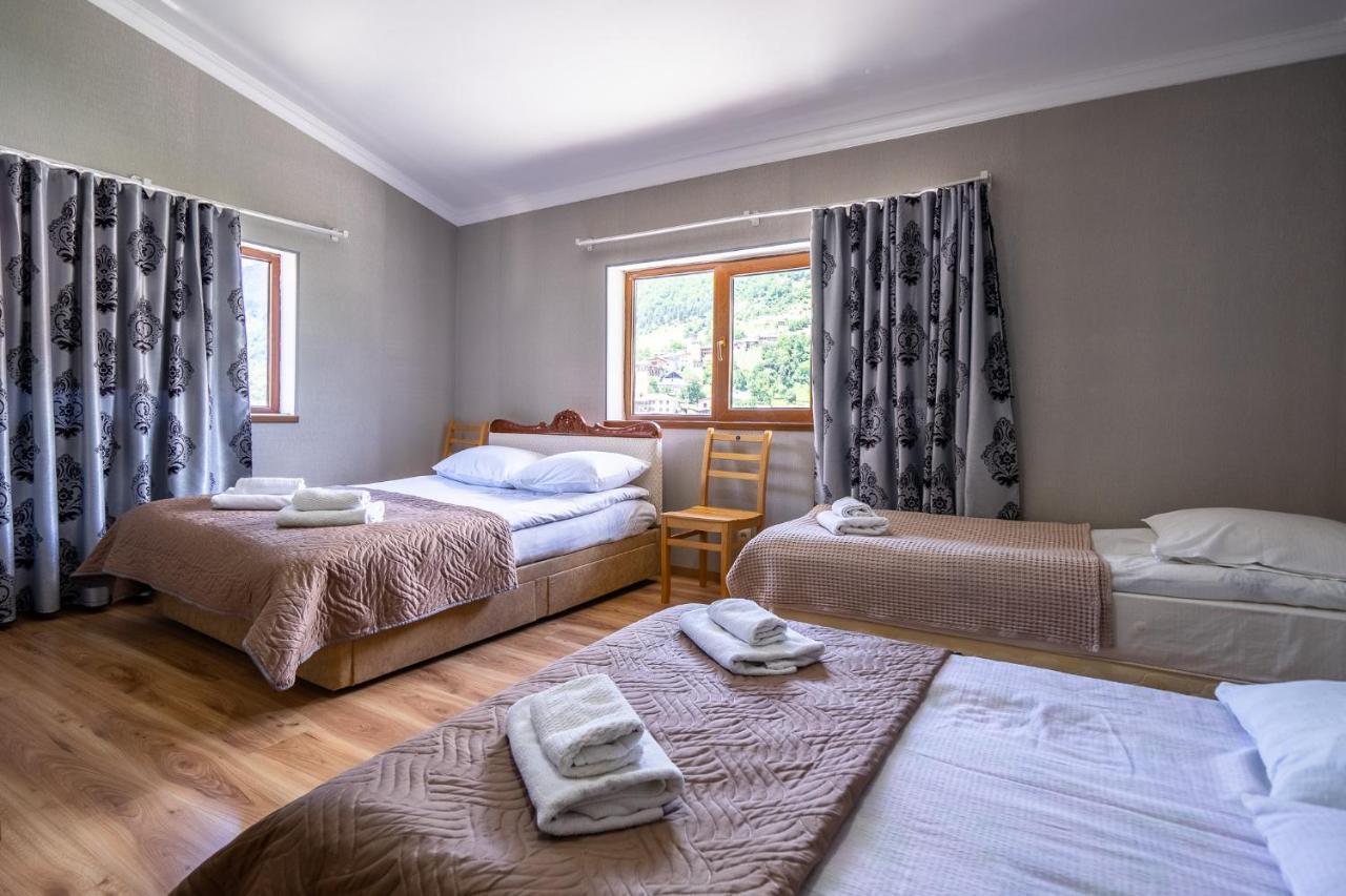 Guest House Nikala Mestia Ngoại thất bức ảnh